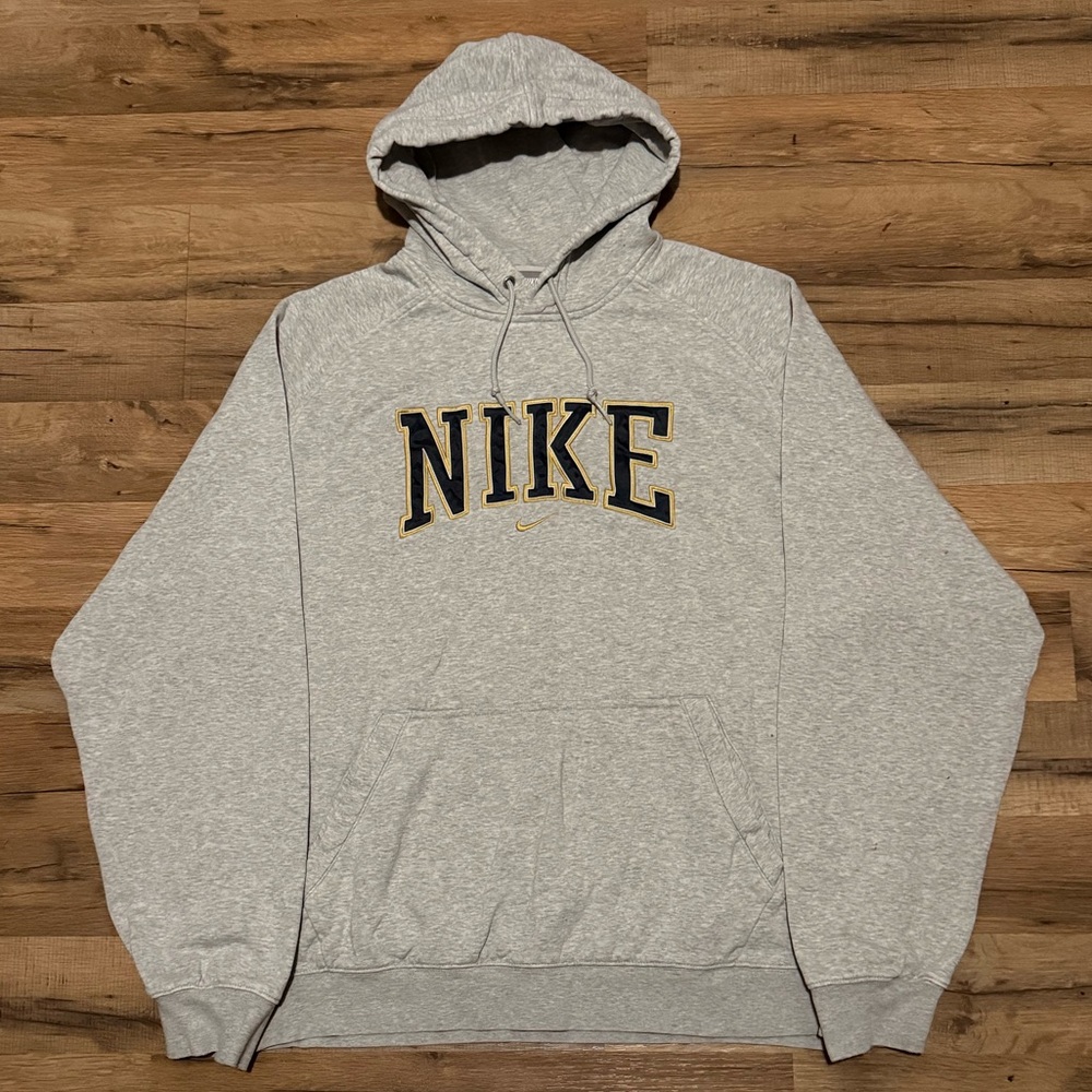 Y2K Nike Spell Out Center Swoosh Hoodie